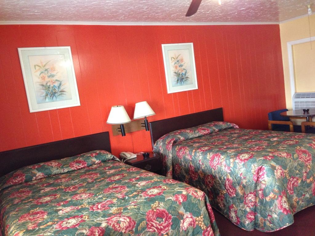 Travel Inn Pryor Pryor Creek Room photo